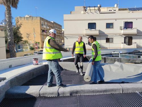 Roof area with Floradrain® FD 40-E elements and System Filter SF