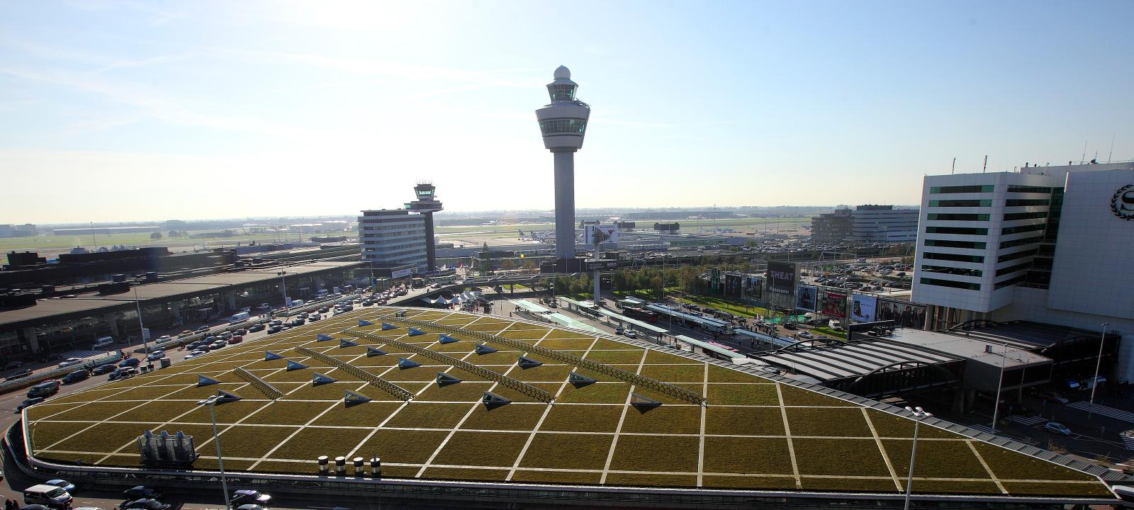Green roof with photovolaics on a terminal building